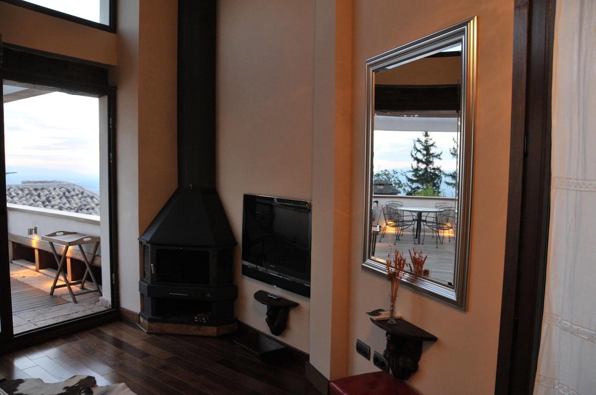 Apartamentos Turisticos Aguas De Viznar Ngoại thất bức ảnh